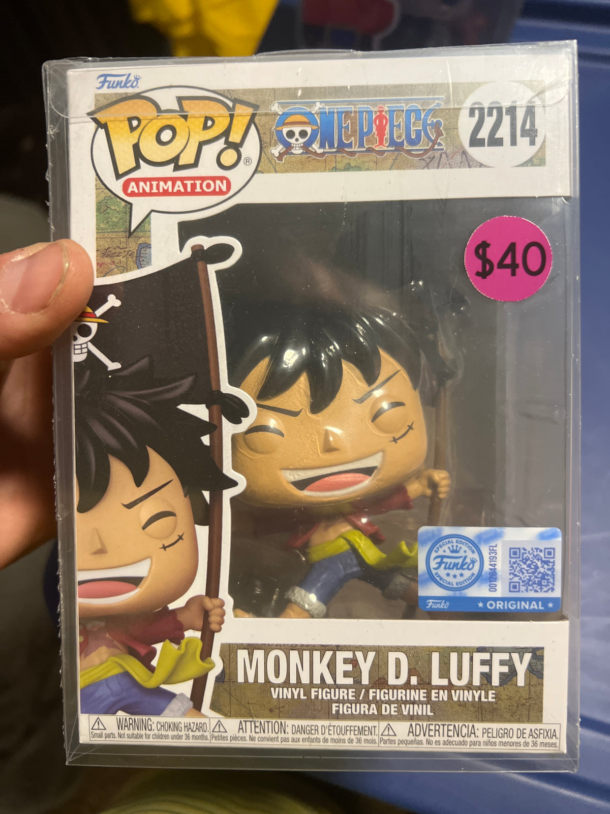 One Piece: Monkey D Luffy w/Flag #2214 Funko Pop!